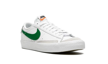 Nike Blazer Low 77 Kieferngrün