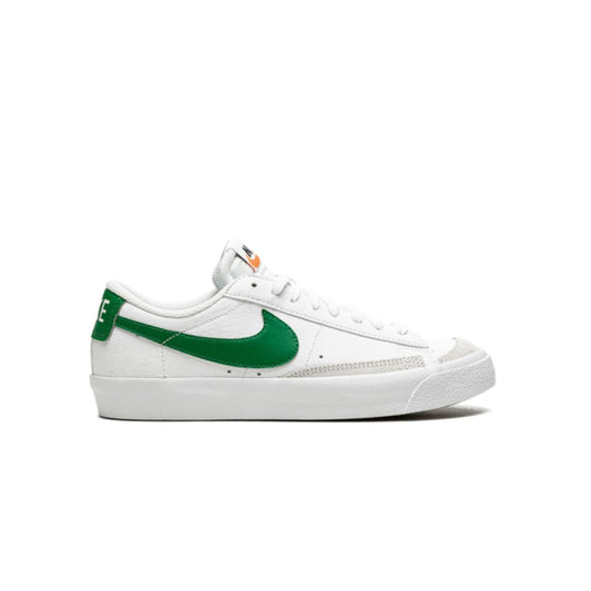 Nike Blazer Low 77 Kieferngrün