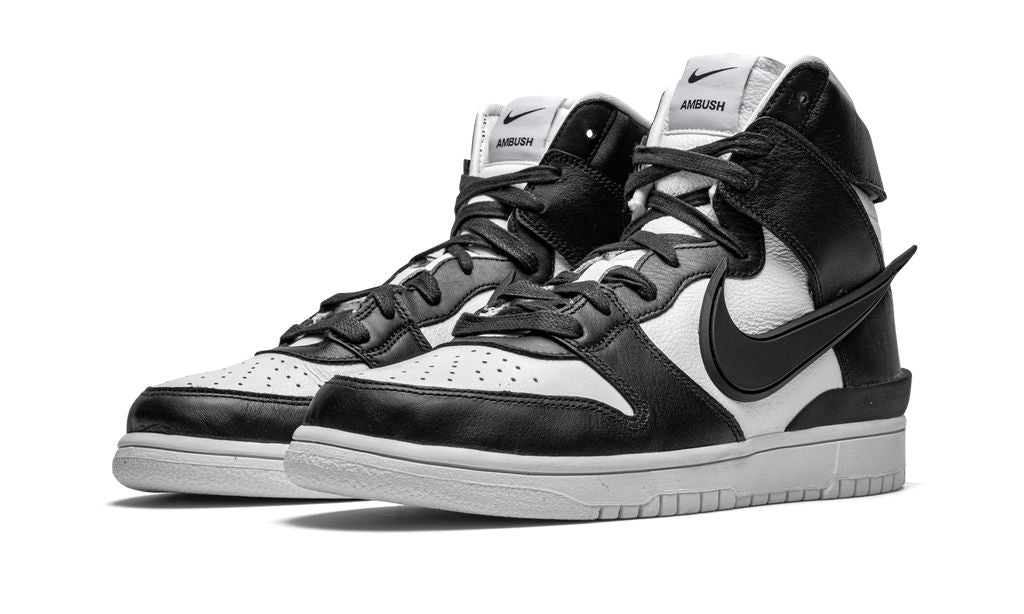 Nike Dunk High Ambush Schwarz Weiß