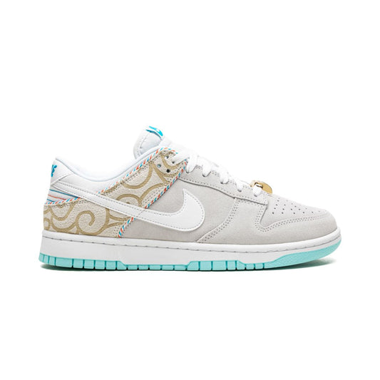 Nike Dunk Low Barber Shop Grau