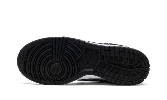 Nike Dunk Low Schwarzes Paisley