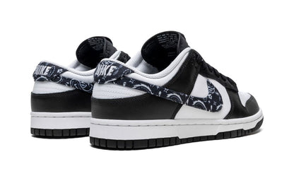 Nike Dunk Low Schwarzes Paisley