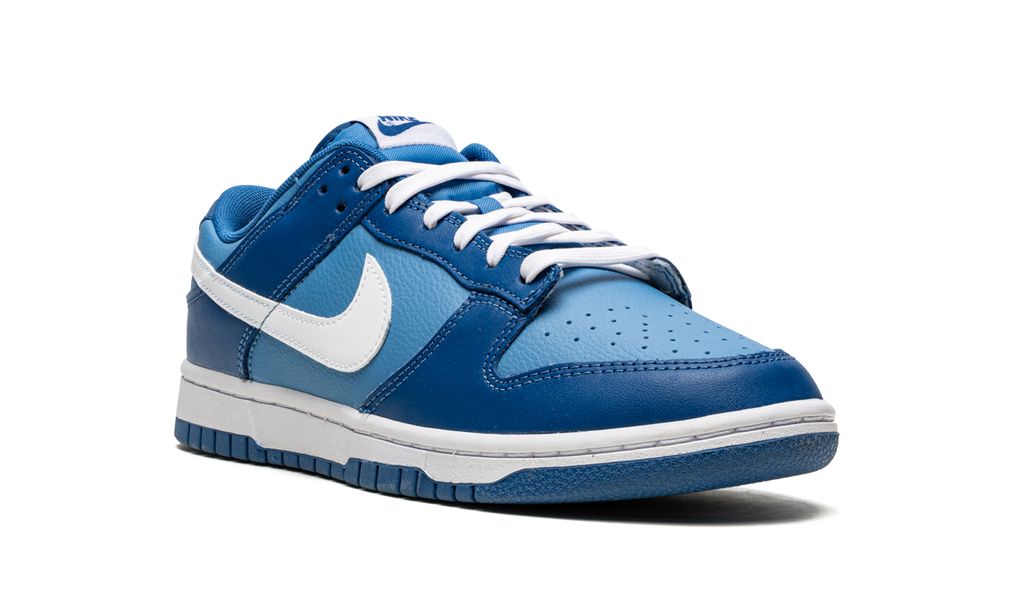 Nike Dunk Low Dark Marina Blau 