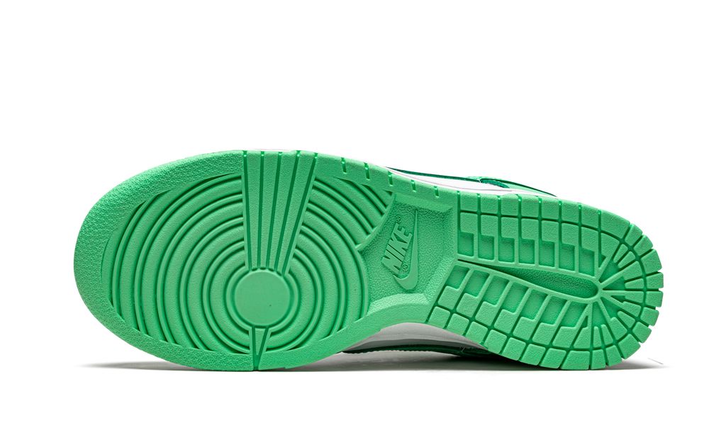 Nike Dunk Low Grün Glühen