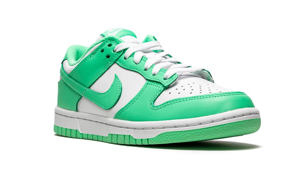 Nike Dunk Low Grün Glühen