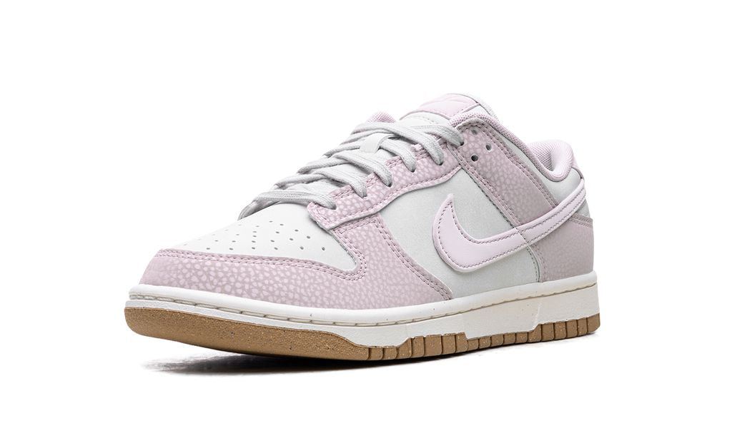 Nike Dunk Low Hellviolett