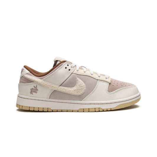 Nike Dunk Low Retro PRM Jahr des Kaninchens Fossil Stone (2023) 