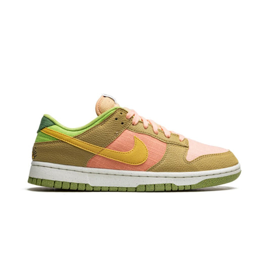 Nike Dunk Low Sun Club Naranja Ártico