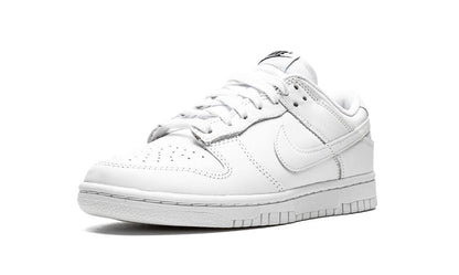 Nike Dunk Low Triple Weiß