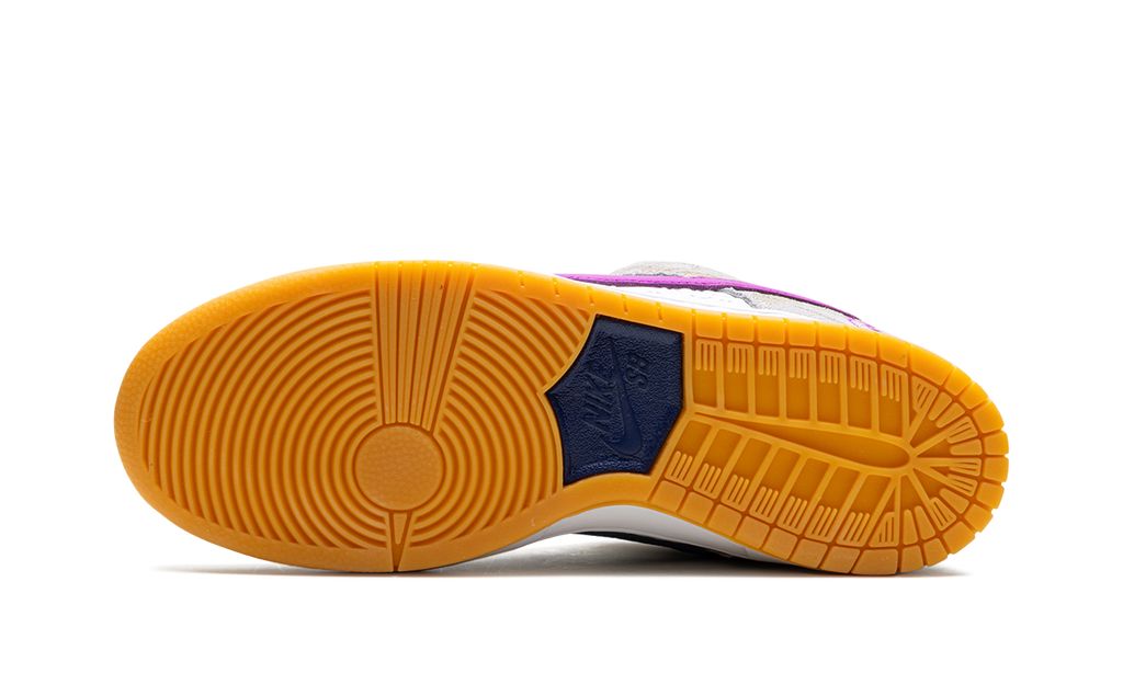 Nike SB Dunk Low Rayssa Leal 