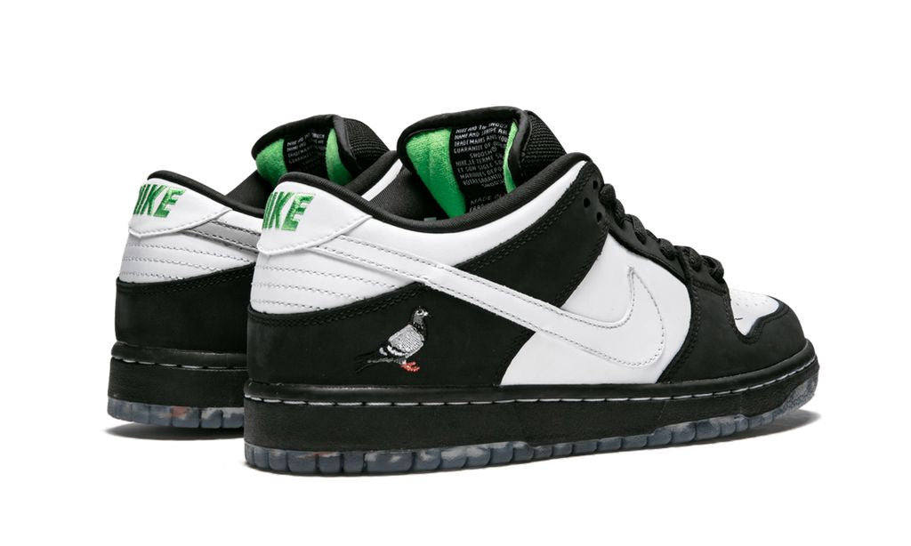 Nike SB Dunk Low Staple Panda Pigeon 