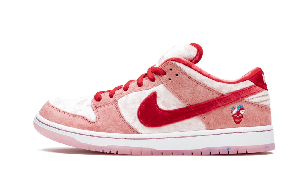 Nike SB Dunk Low Strangelove 