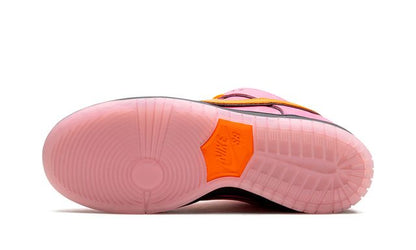 Nike SB Dunk Low Las Chicas Superpoderosas Blossom 