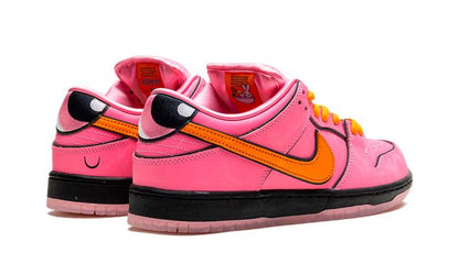 Nike SB Dunk Low Las Chicas Superpoderosas Blossom 