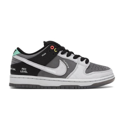 Nike SB Dunk Low Vx1000 