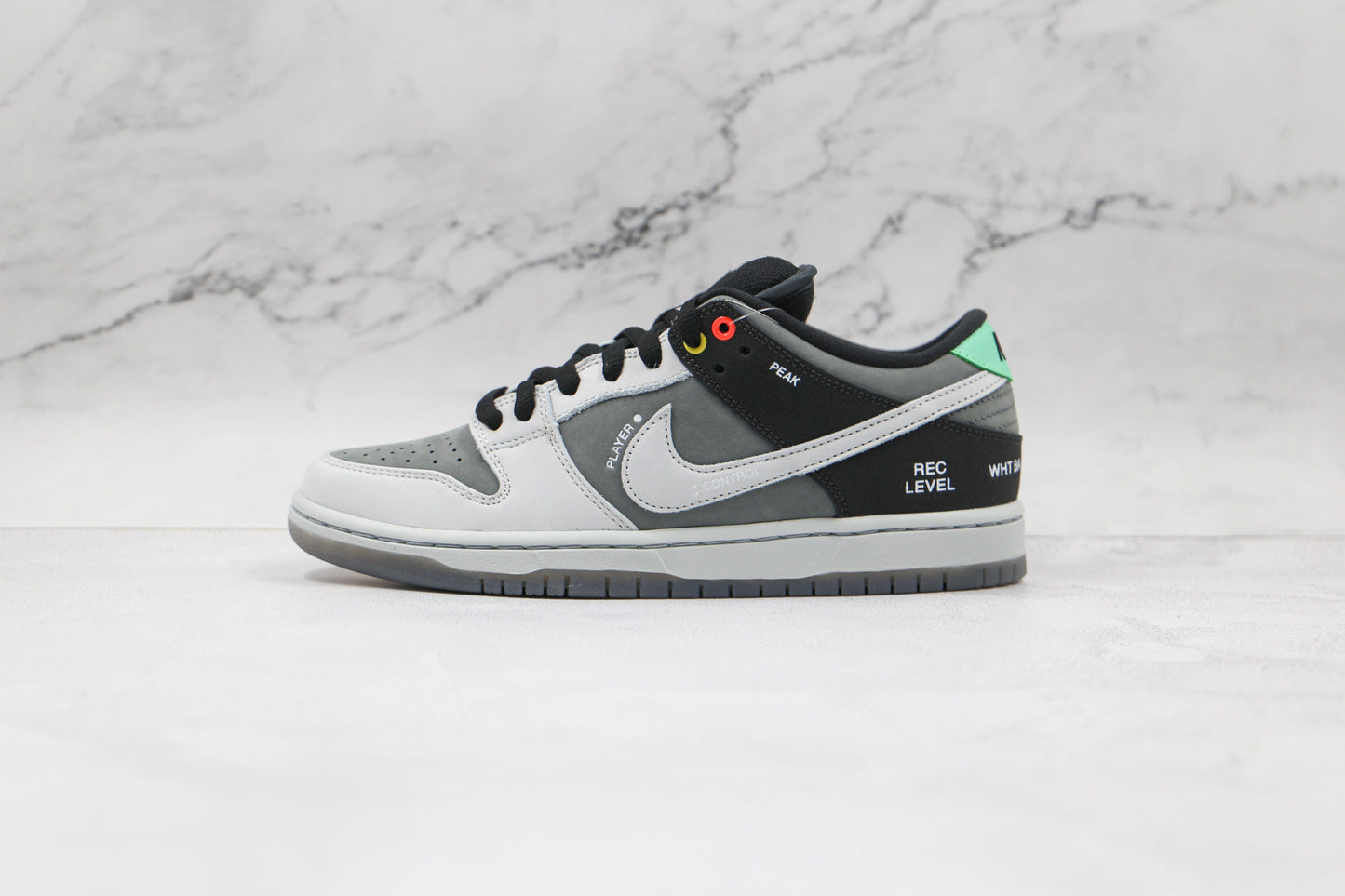 Nike SB Dunk Low Vx1000 