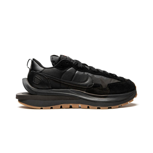 Nike Vaporwaffle Sacai Black Gum 