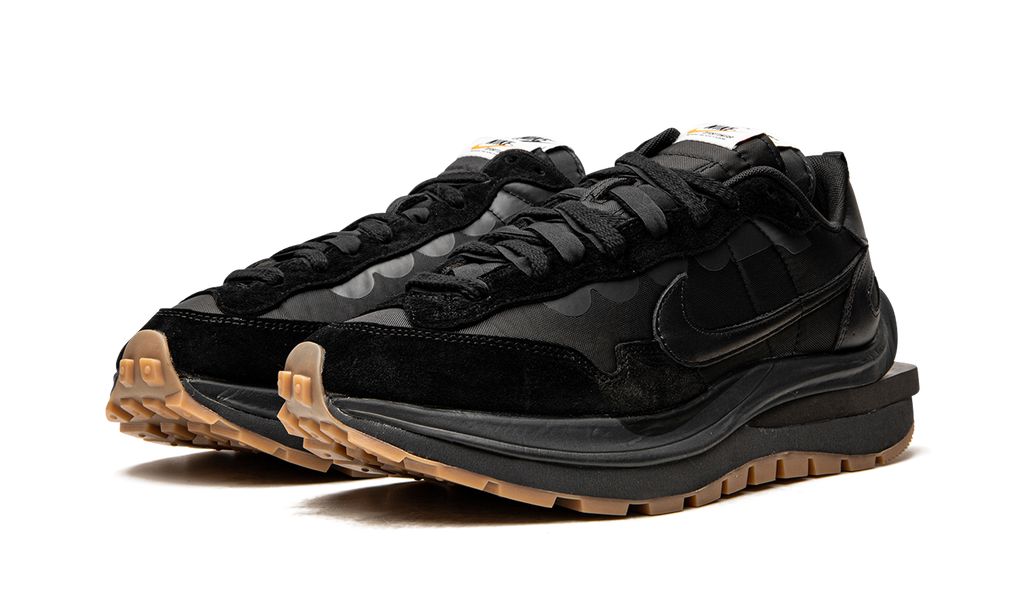 Nike Vaporwaffle Sacai Black Gum 