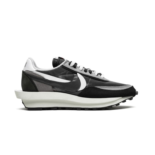 Nike Waffel Sacai Schwarz 