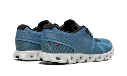 On Running Cloud 5 Niagara Azul Negro