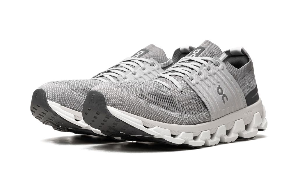 Al correr en Cloudswift 3 Alloy Glacier