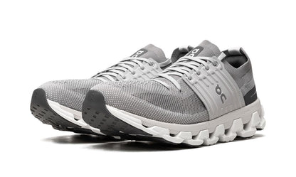 Al correr en Cloudswift 3 Alloy Glacier