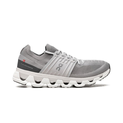 Al correr en Cloudswift 3 Alloy Glacier