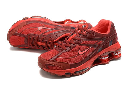 Supreme x Nike Shox Ride 2 Rot 