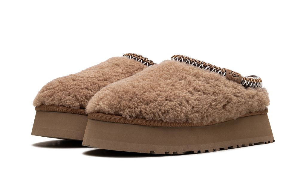 UGG Tazz Maxi Curly "Castaño"