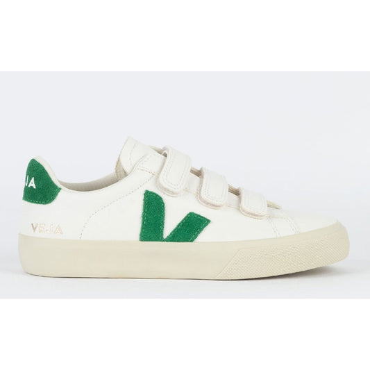 Zapatos Veja con logotipo de cuero Chromefree extra blanco 