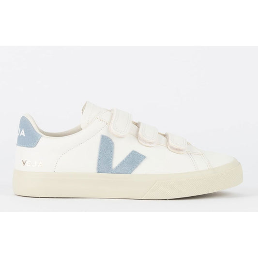 Zapatos Veja con logotipo de Chromefree en cuero extra blanco y acero